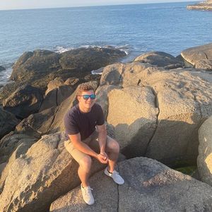 Meet your Posher, Matthew